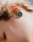 orecchini lobo argento bottone madreperla verde fatti a mano italia